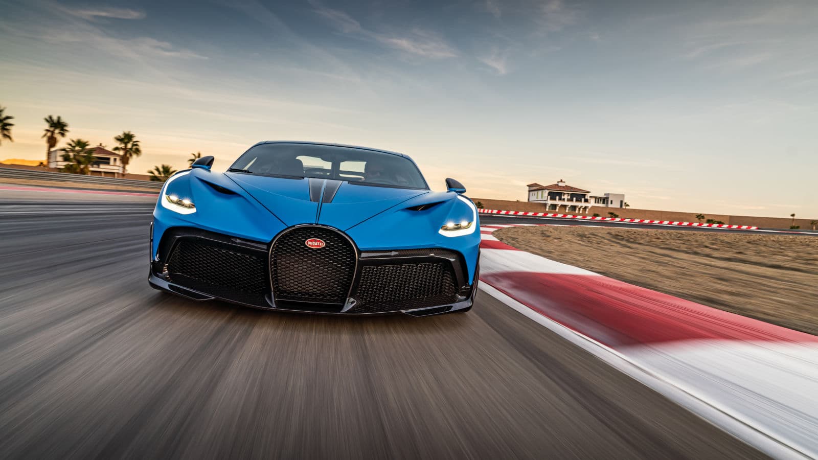 Bugatti Photo Release – First Divo Deliveries To The Us West Coast 