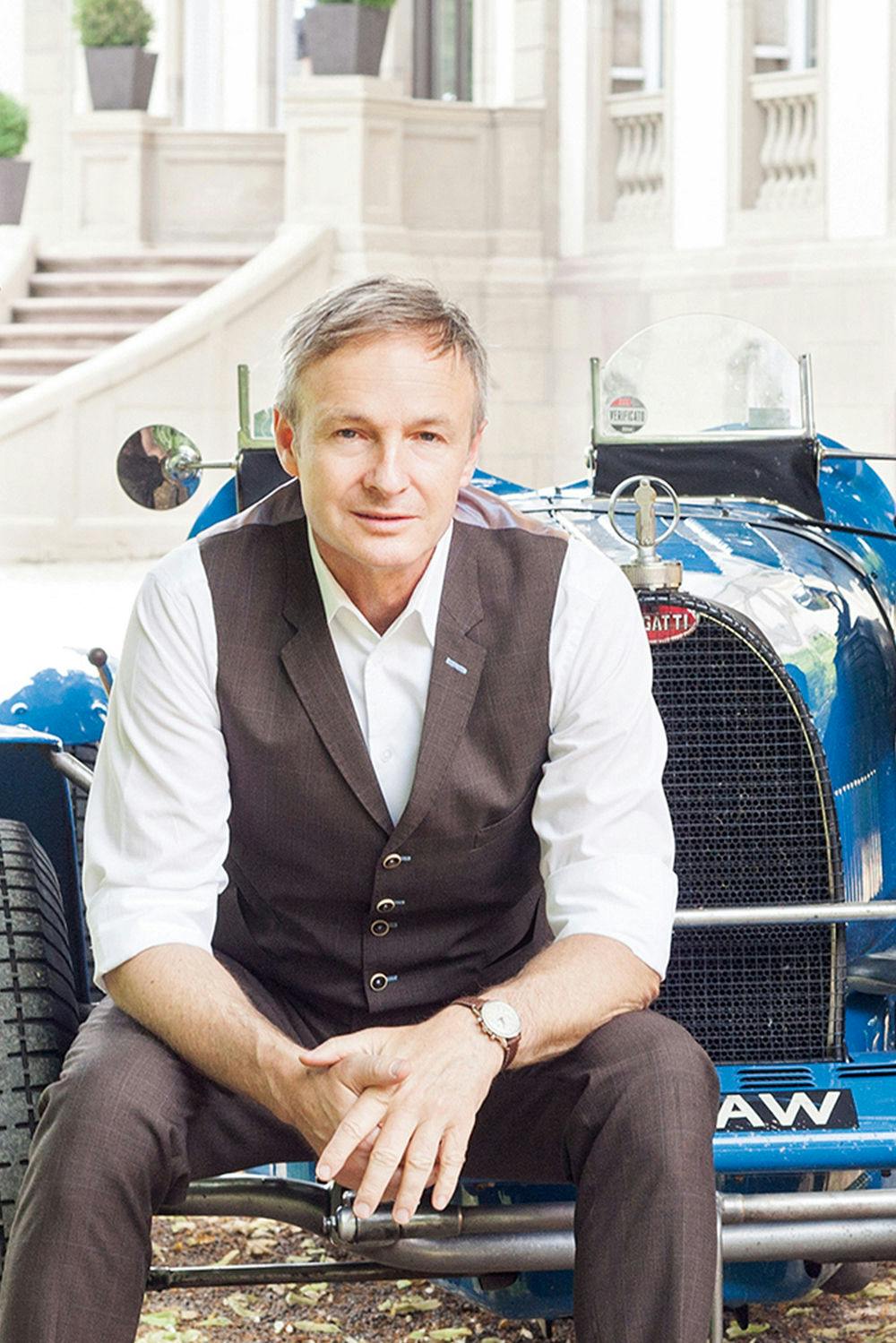 Achim Anscheidt, Design Director at Bugatti and guest on the podcast “The Fate Creators”.