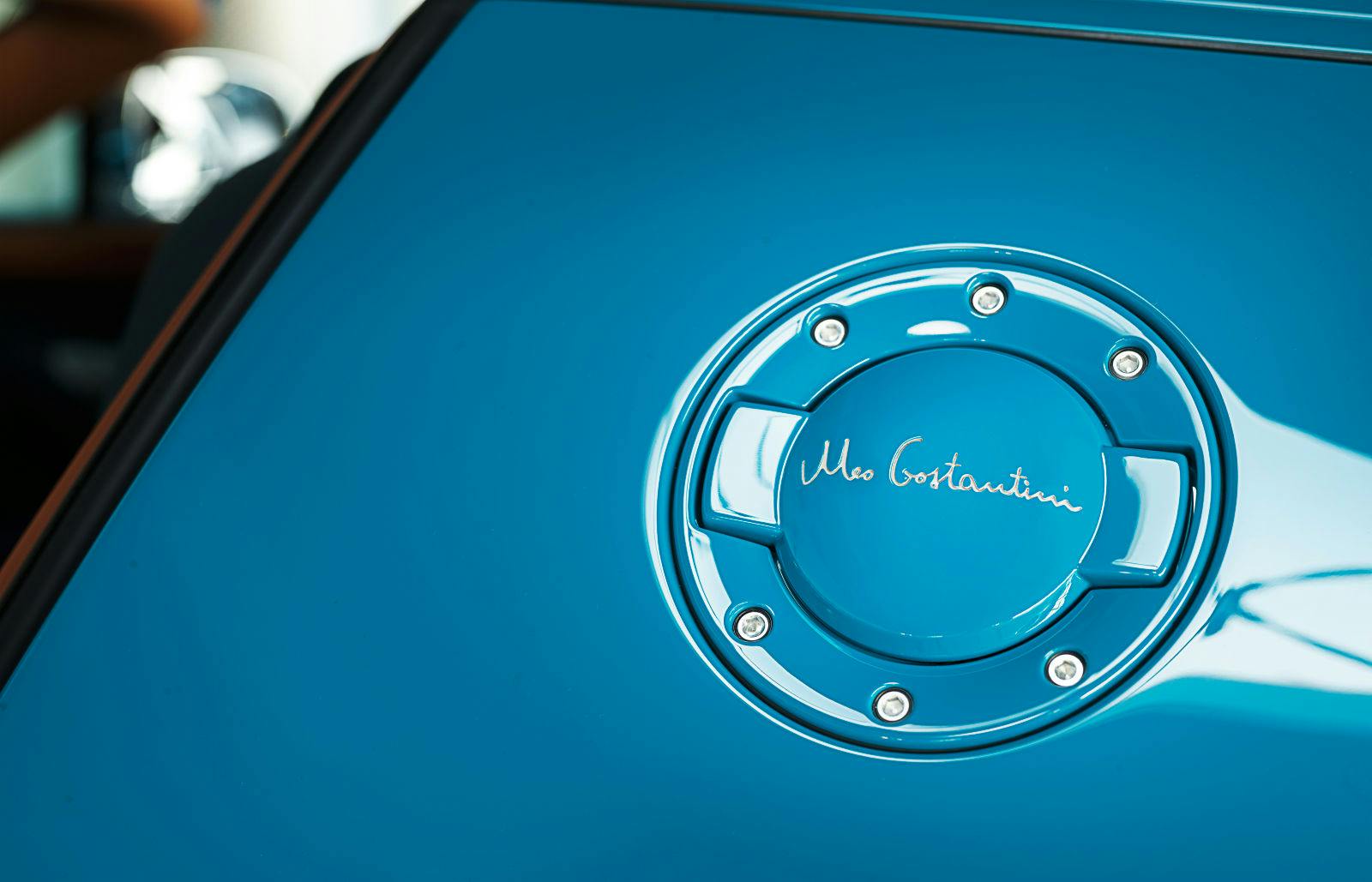 Bugatti Legend “Meo Costantini”: Costantini's signature on oil cap