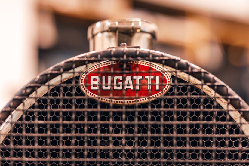 The historical emblem of the brand: the Bugatti Macaron on the Bugatti Type 51.