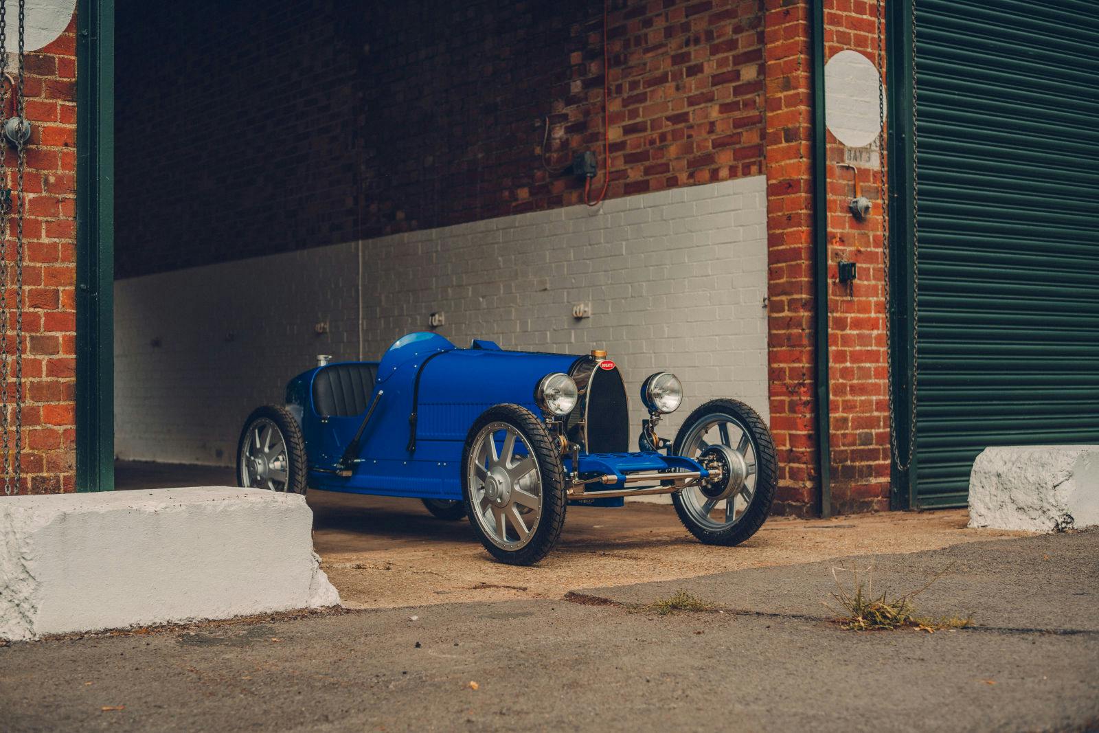 Ein Bugatti Baby II kurz vor seiner nächsten Testfahrt.