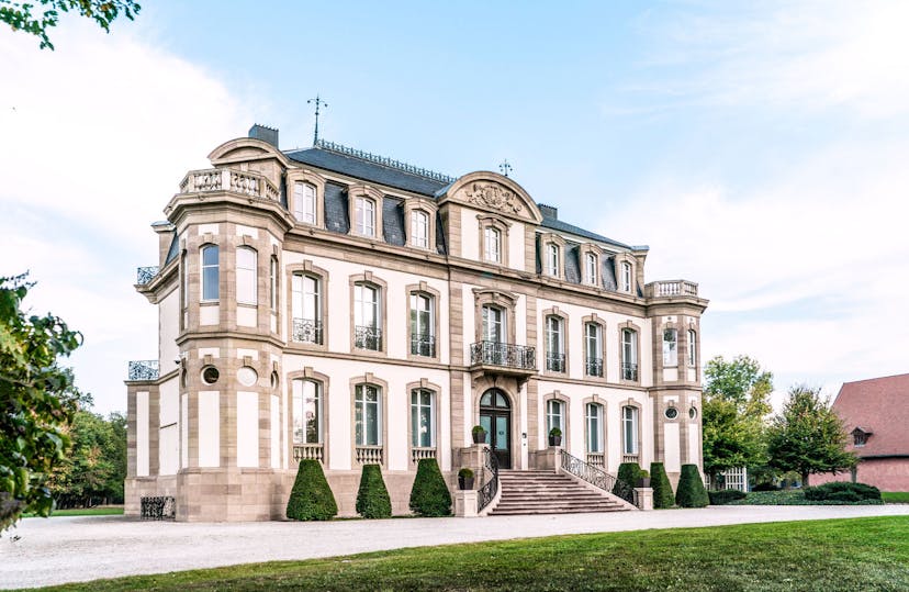 Bugatti Automobiles S.A.S. wird an seinem historischen Stammsitz in Molsheim (Frankreich) bleiben, wo das Unternehmen1909 gegründet wurde.