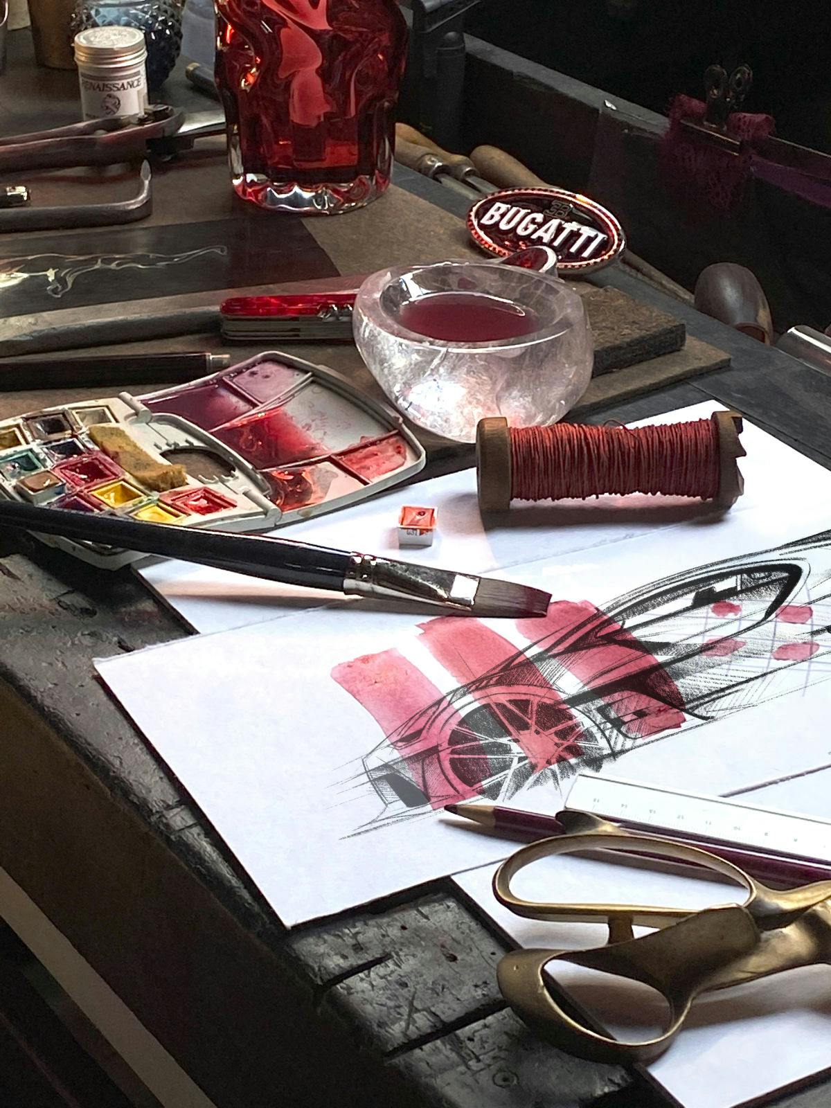 Pour la Bugatti Divo « Lady Bug », l'équipe de conception et de développement de Bugatti a créé les couleurs spéciales « Customer Special Red » et « Graphite ».