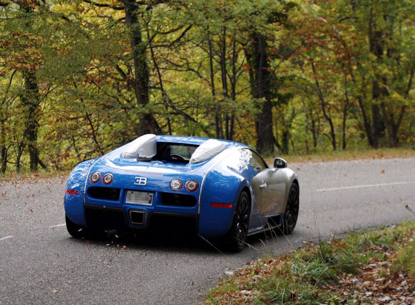 The Veyron is an incredible and technically unique car.” Steve Jenny, Bugatti test driver."