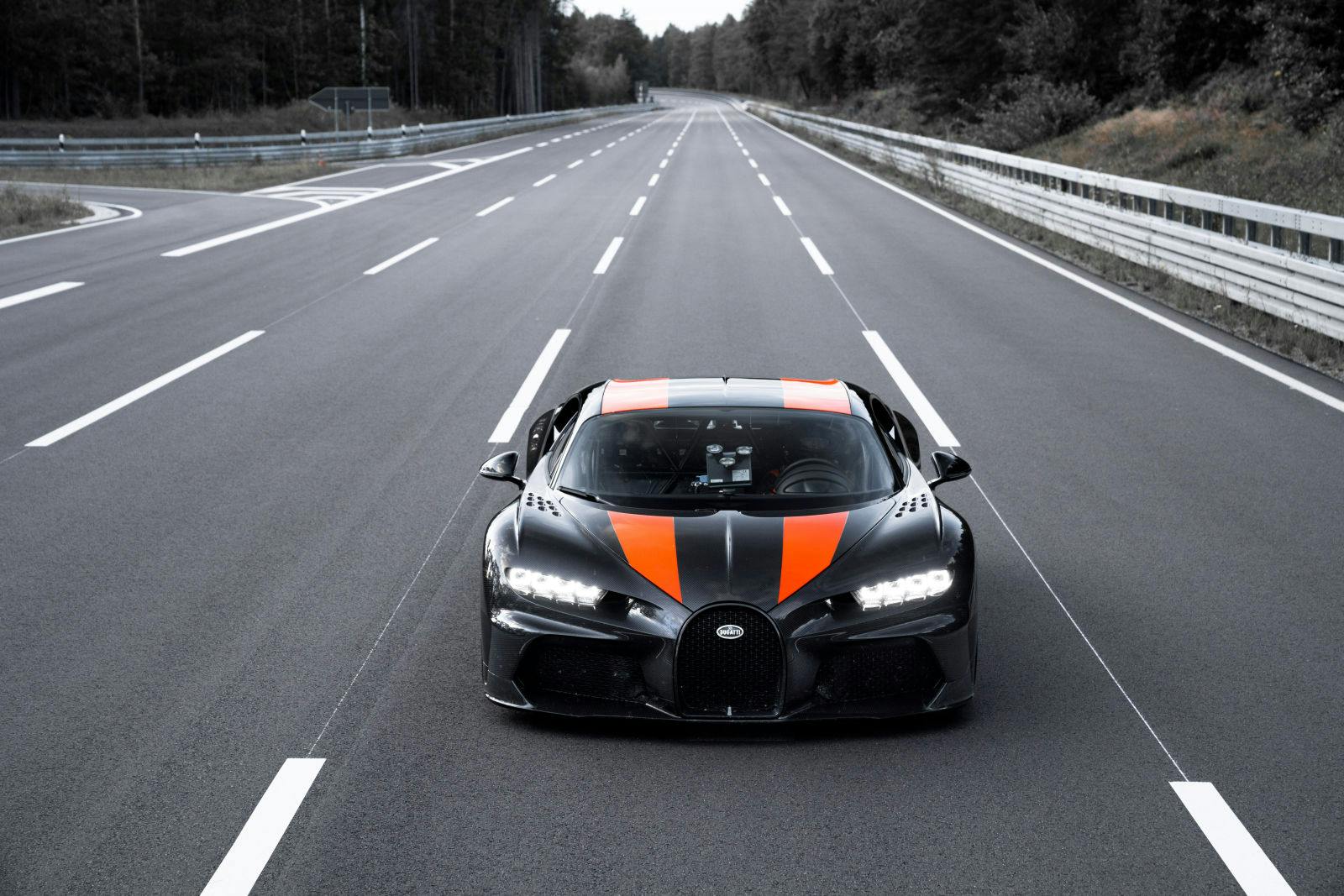 Derivé de la Bugatti Chiron (voiture pre-série), piste d’essai Ehra-Lessien