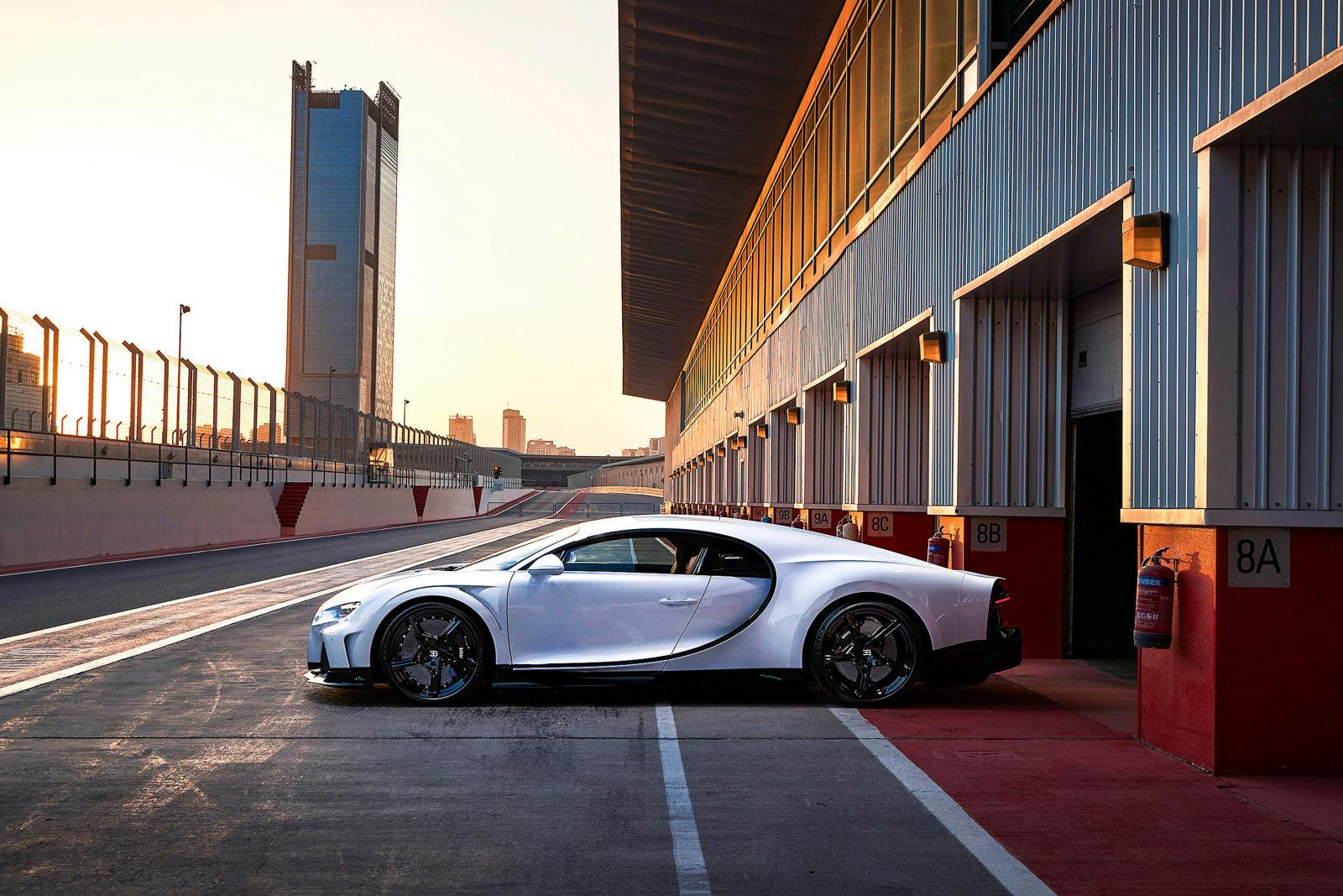 The world’s fastest and most luxurious Grand Tourisme : the Chiron Super Sport at the Autodrome Dubai