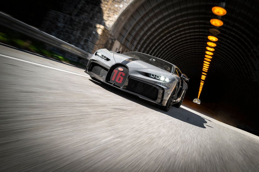 Bugatti Chiron Pur Sport: bester Hypersportwagen 2021 laut Robb Report.