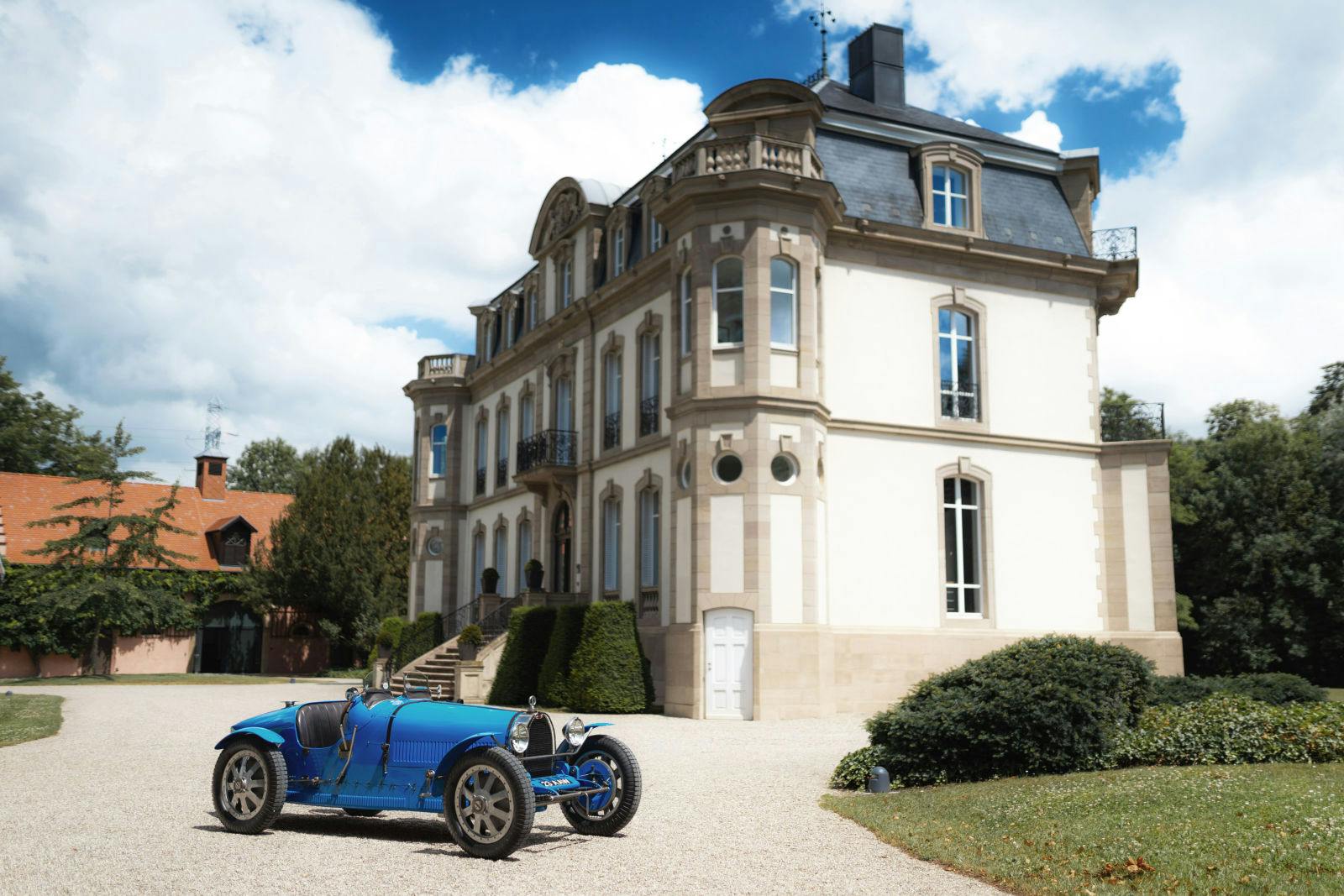 Many of the Bugatti Type 35 models, wore a vibrant shade of blue instantly recognizable to crowds.