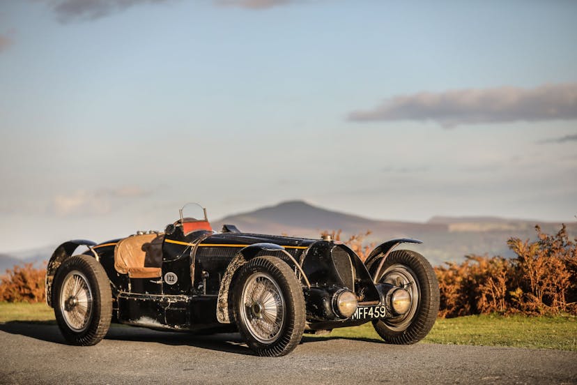The 1934 Bugatti Type 59 Sports was auctioned for $ 12.681 million.