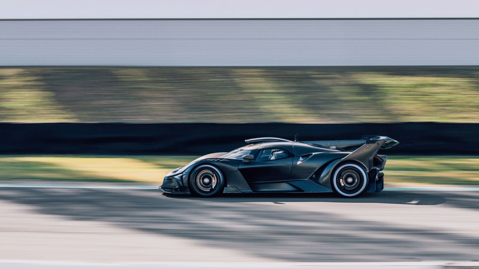 The Bolide takes Bugatti's “form follows performance” philosophy to a new level.