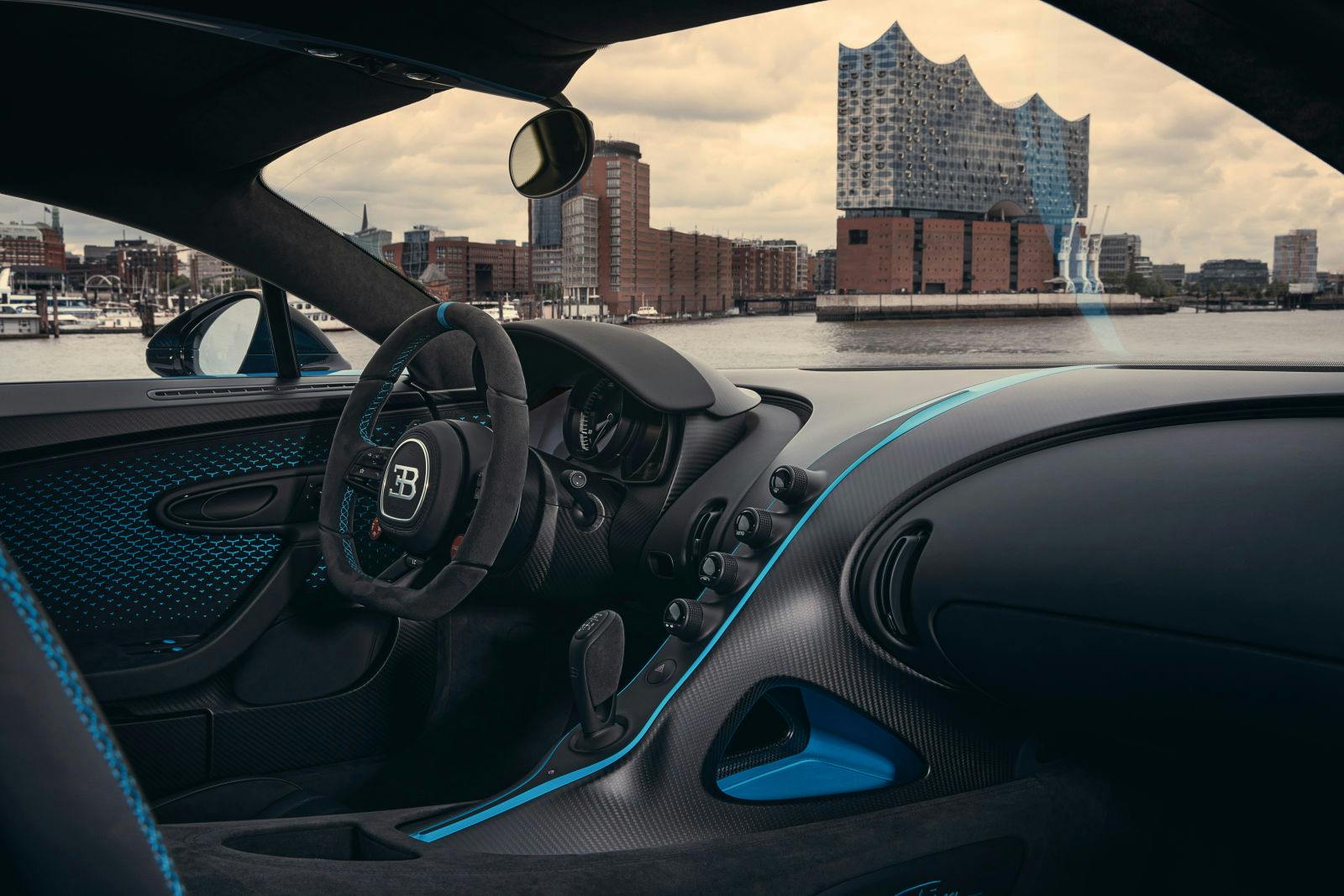 Der Bugatti Chiron Pur Sport in Hamburg.
