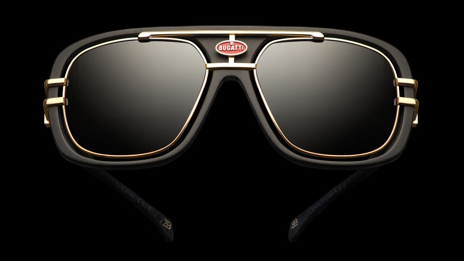 07. is the most exclusive piece of the Bugatti Eyewear Collection One and is offered with the precious Hyperluxury Package.