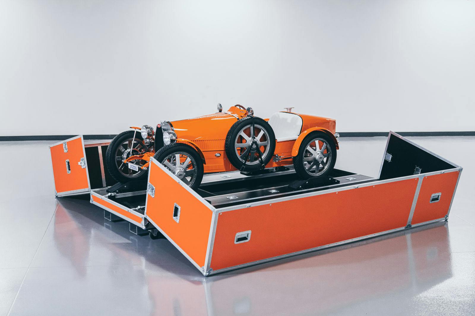 A personalized, hand-built Transport Case allows for safe transport of the vehicle.