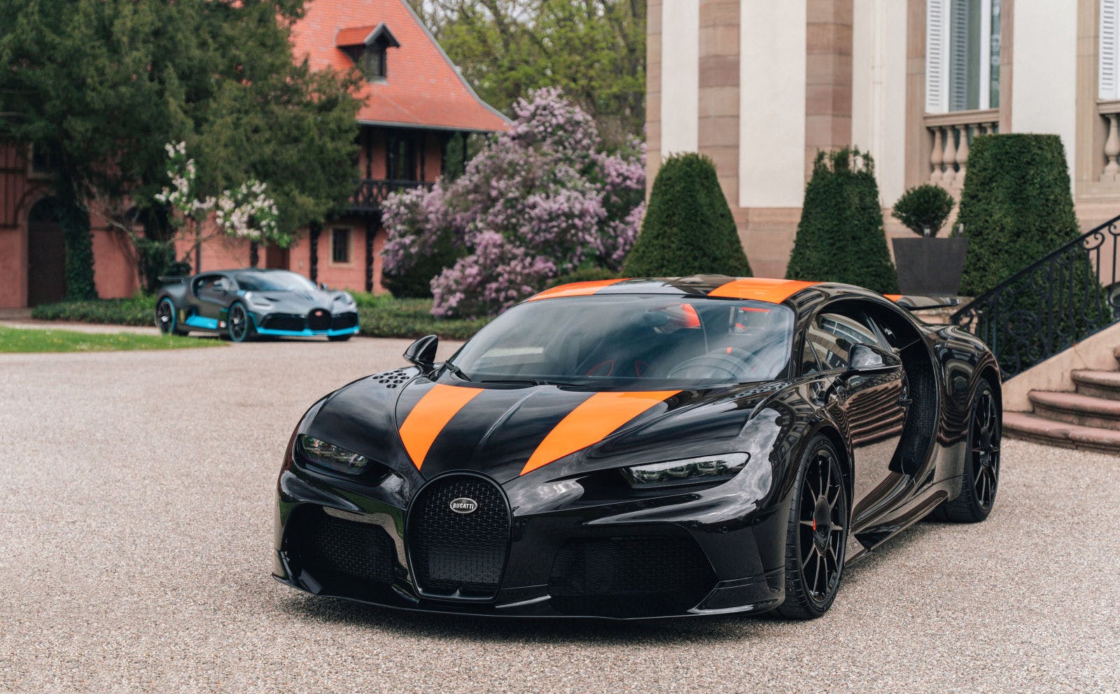 La Bugatti Chiron Super Sport 300+, détentrice d’un record du monde de vitesse enregistré à 490,48 km/h en 2019.
