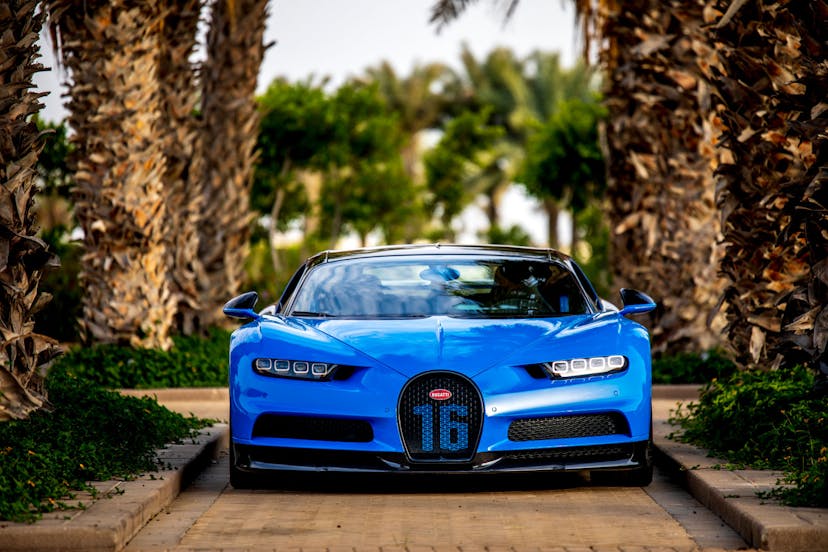 Bugatti im Nahen Osten – VIP-Fahrevent in Saudi-Arabien.