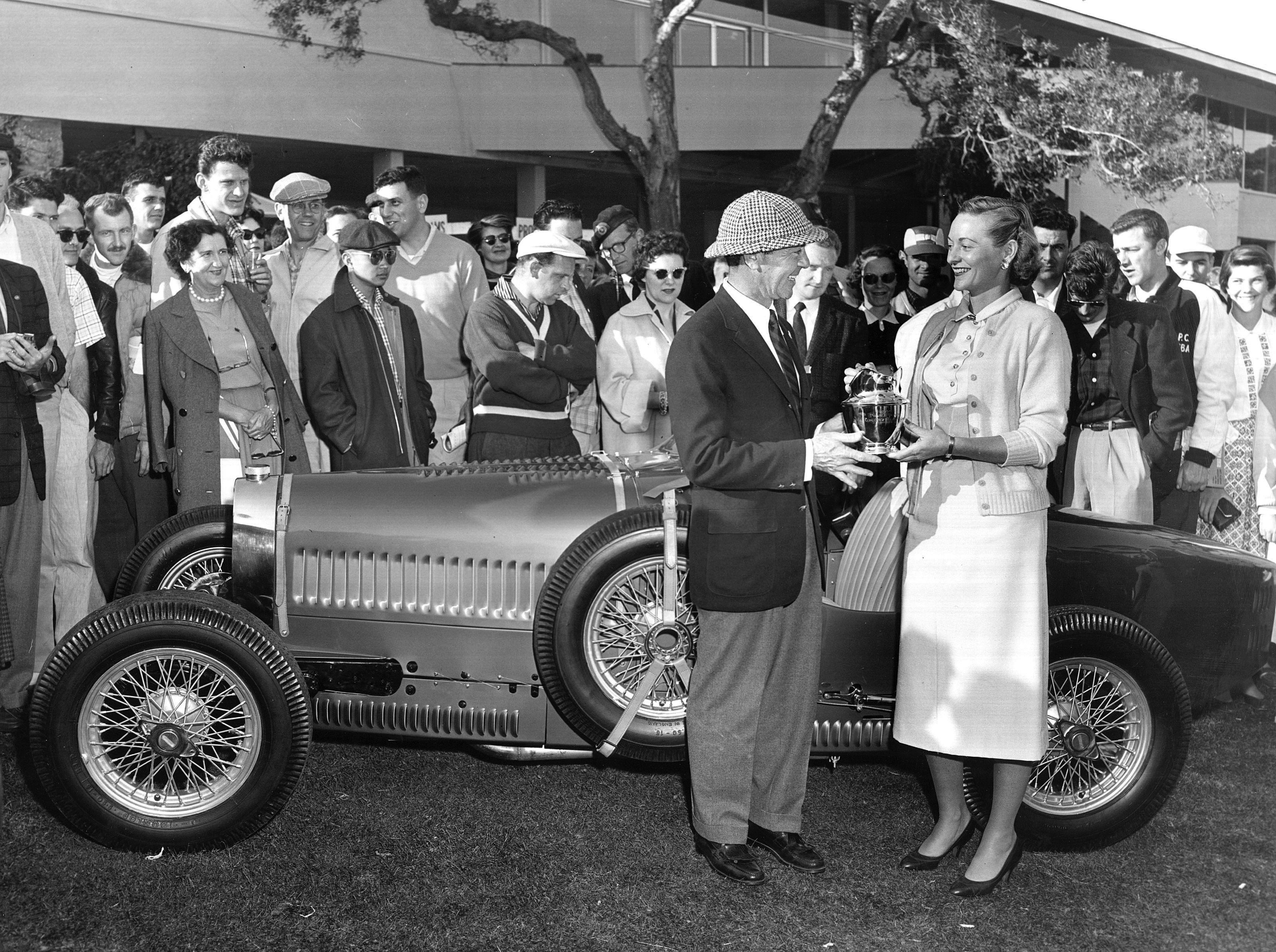 Bugatti feiert den 70. Jahrestag des legendären Concours d‘Elegance in Pebble Beach