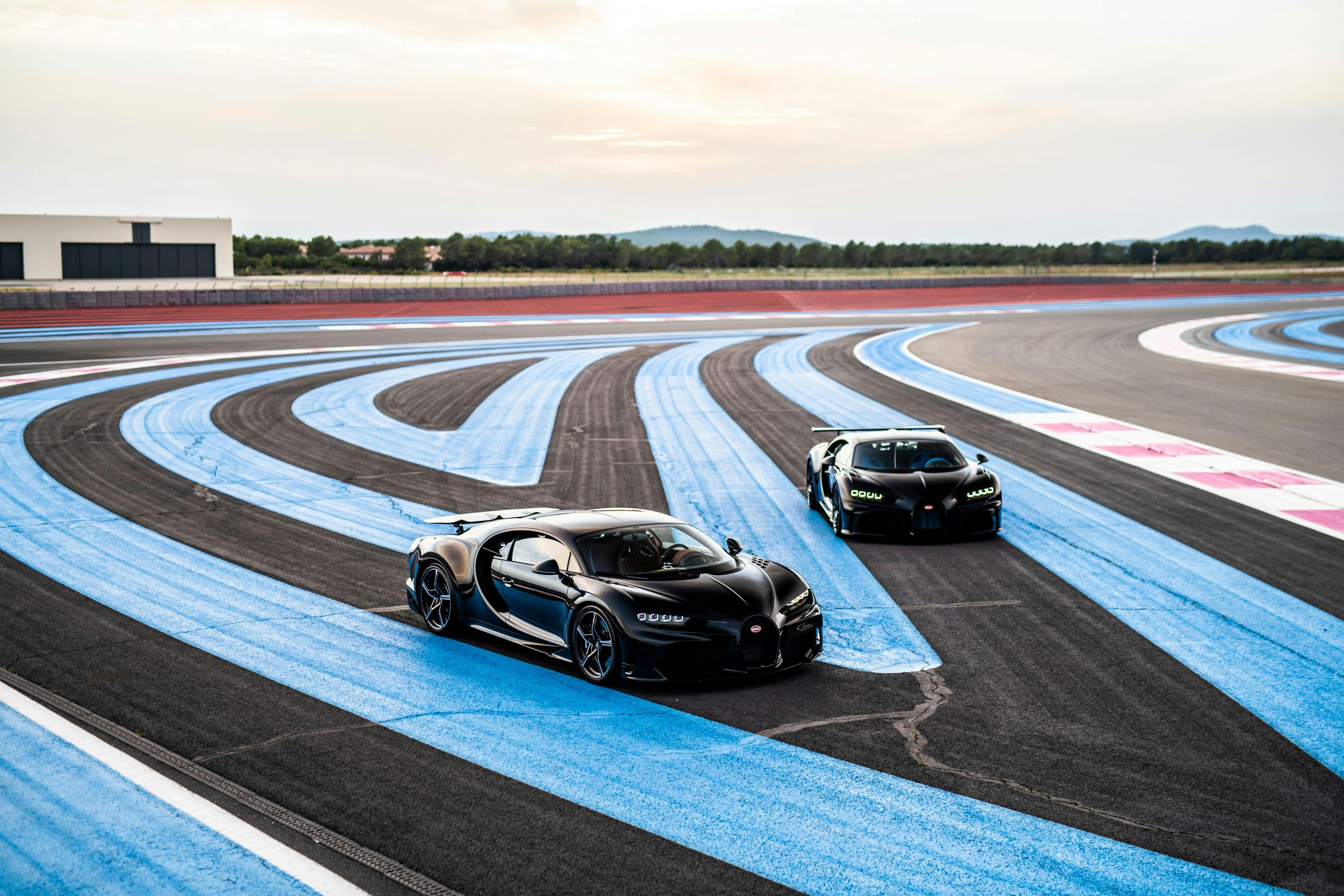 Bugatti Chiron Super Sport – Prospects Experience the New Hyper Sports Car for the First Time