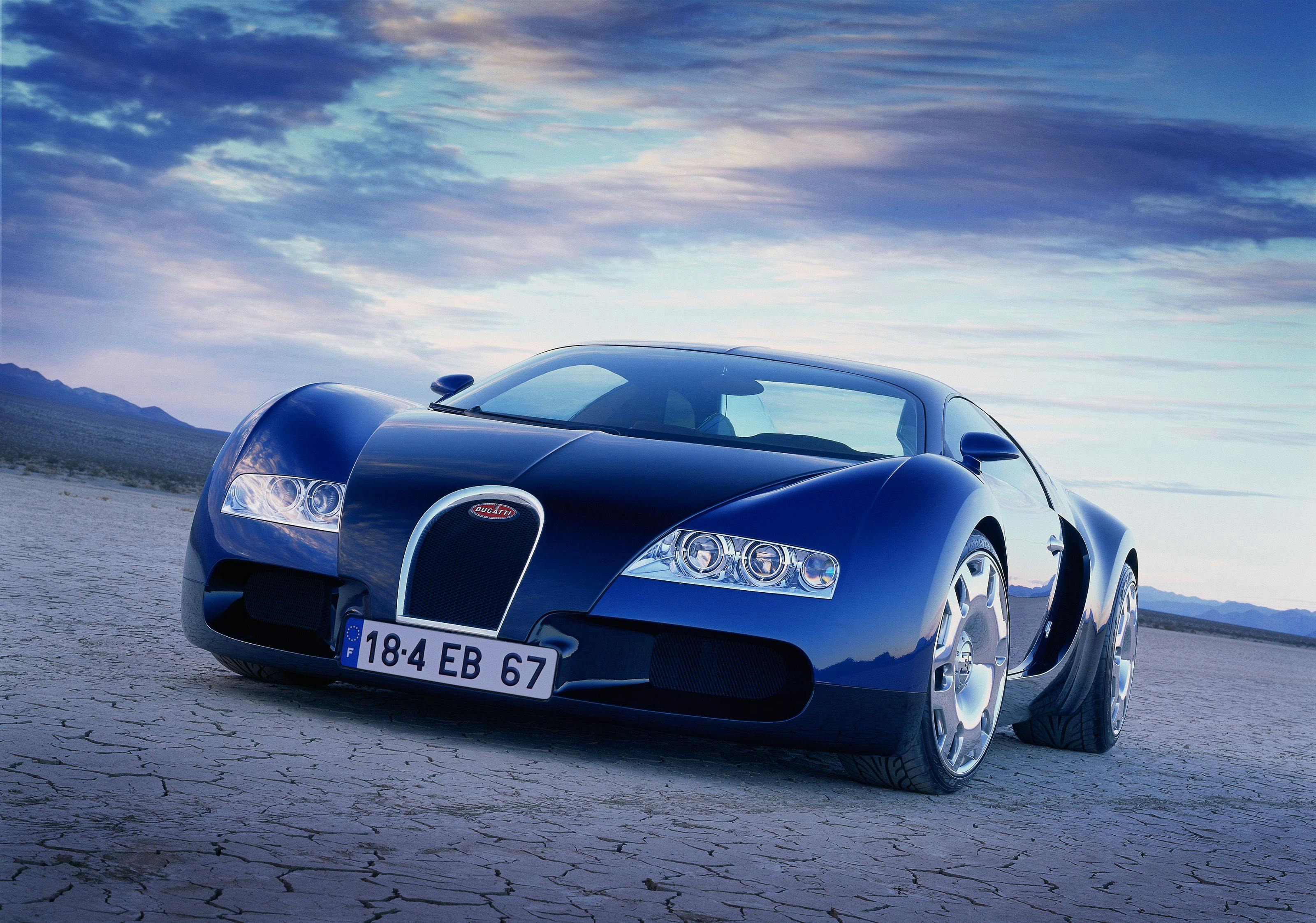 Bugatti auf dem Salon Rétromobile 2014: Hommage an den Veyron
