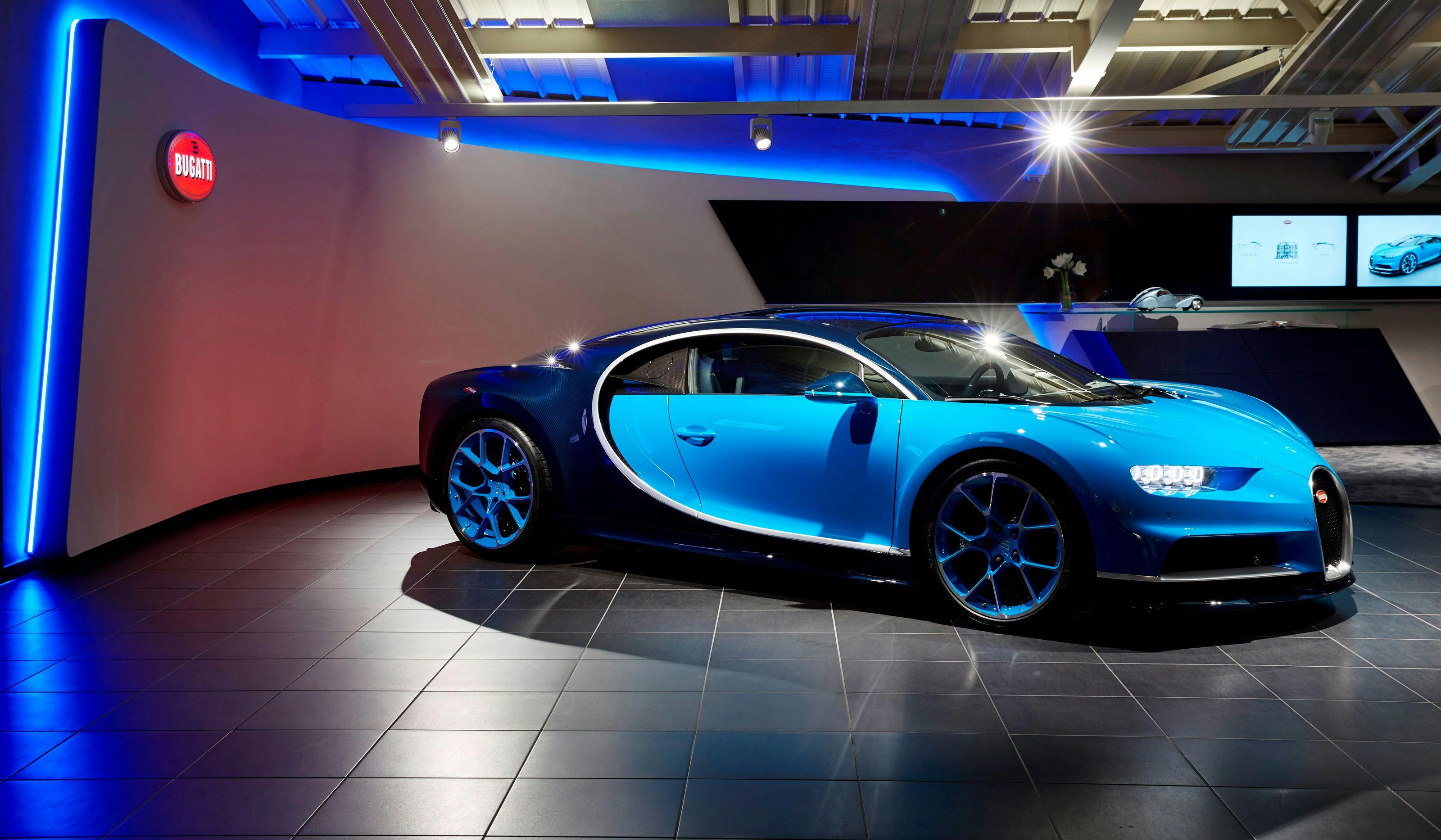 Bugatti ouvre un nouveau showroom à Gstaad