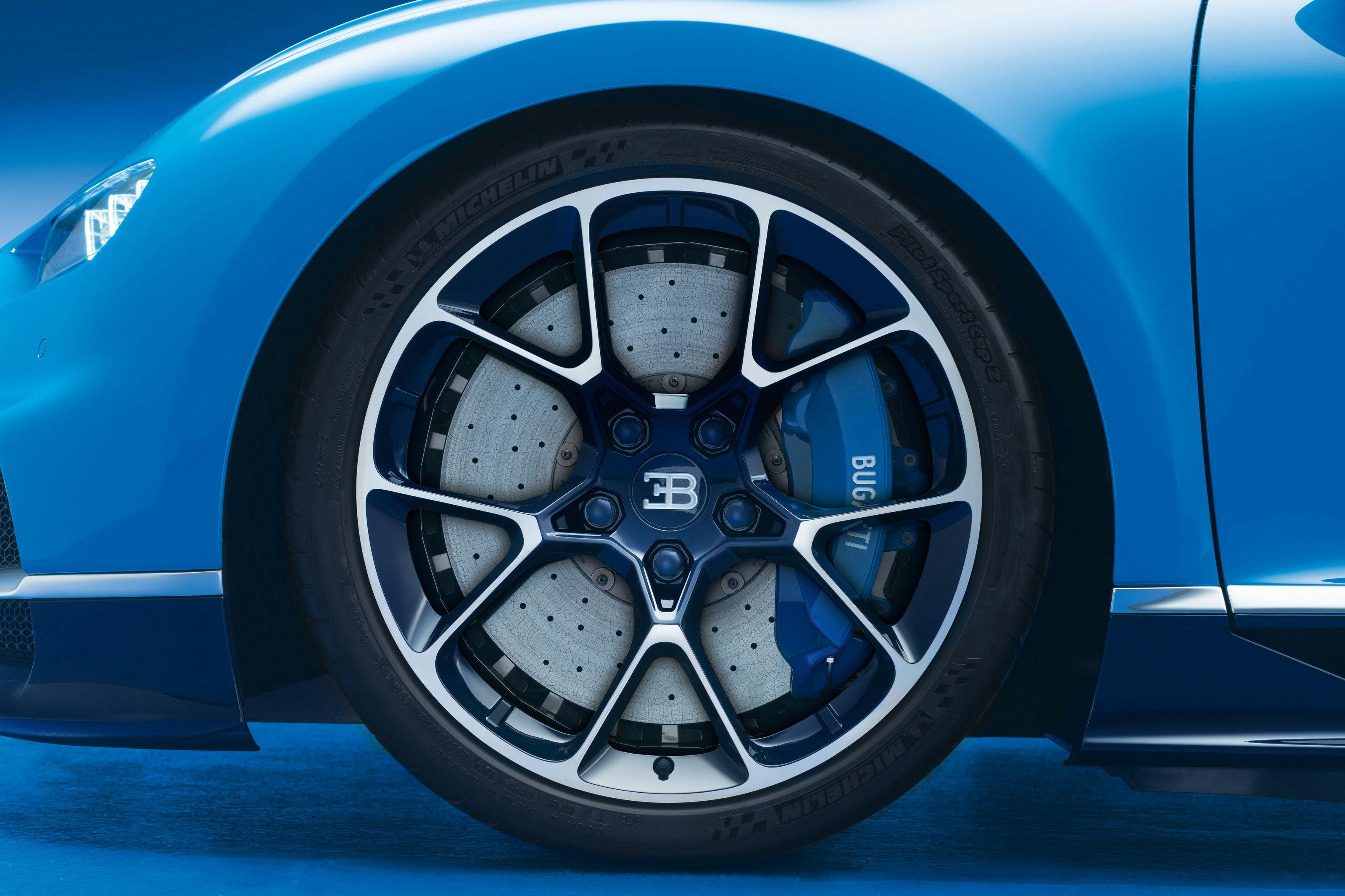 Aluminium wheels as a Bugatti invention – combining design and technology
