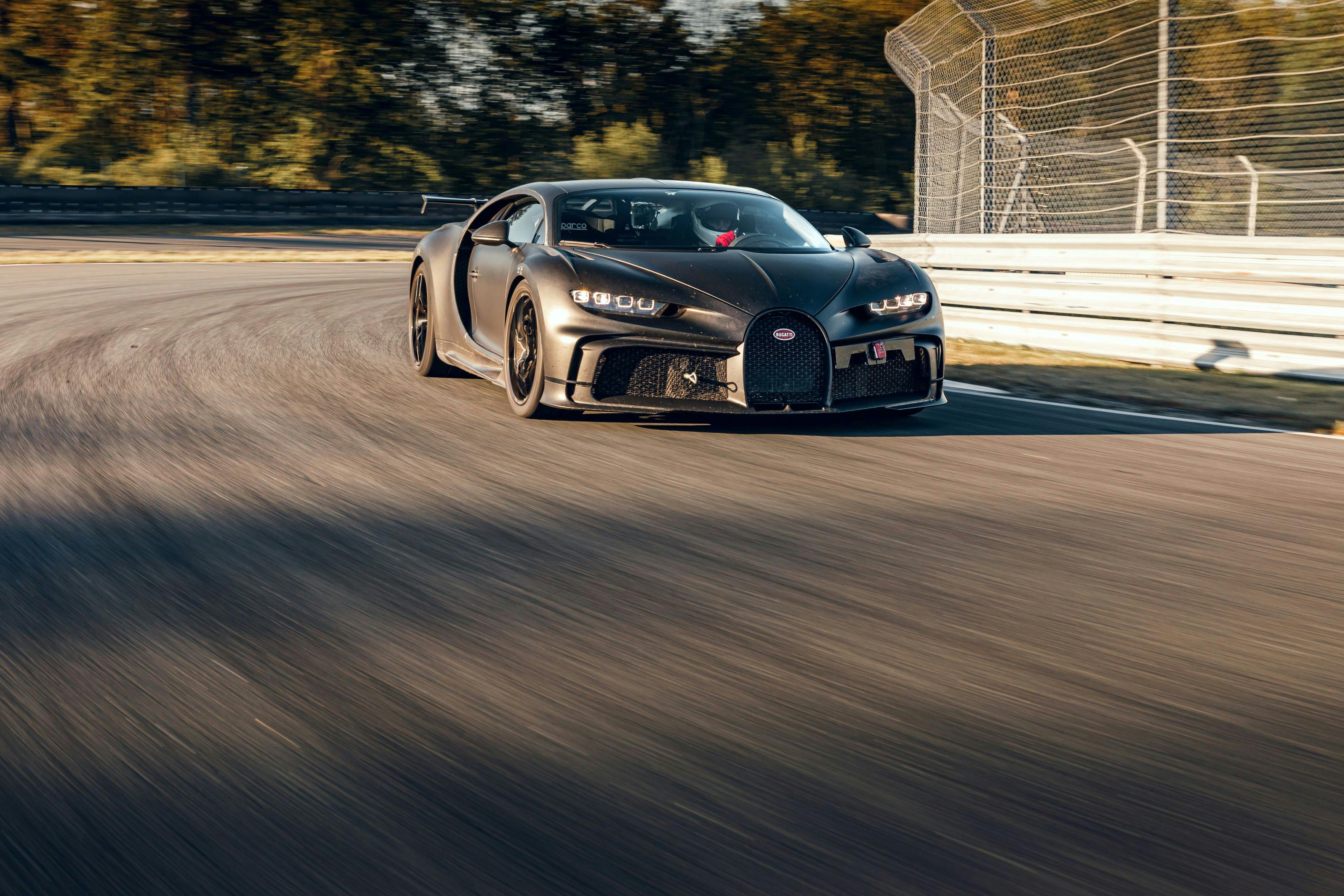 Fine-tuning the Chiron Pur Sport on the test track
