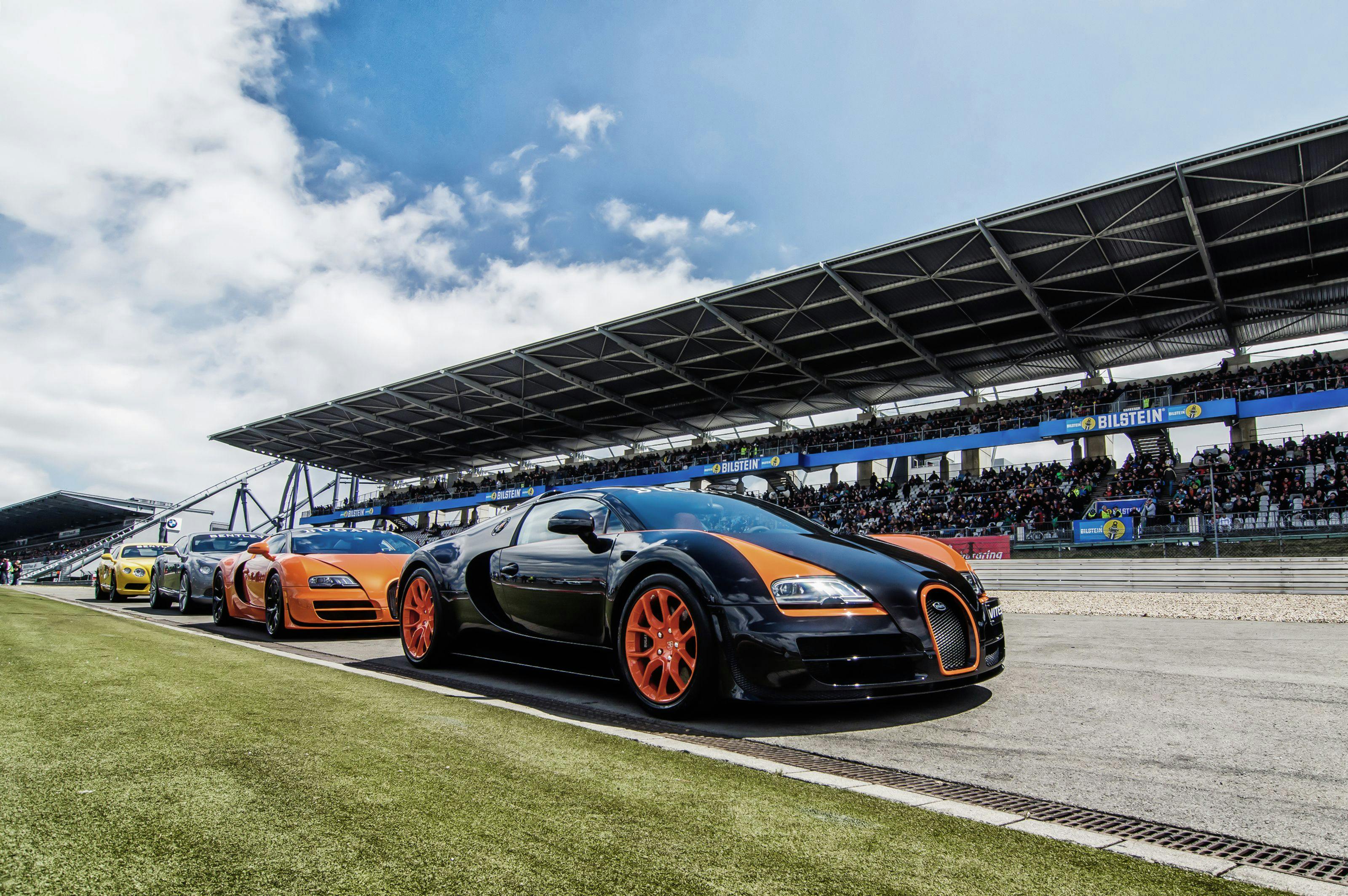 Bugatti took the lead at the Nuerburgring 24 Hours Race