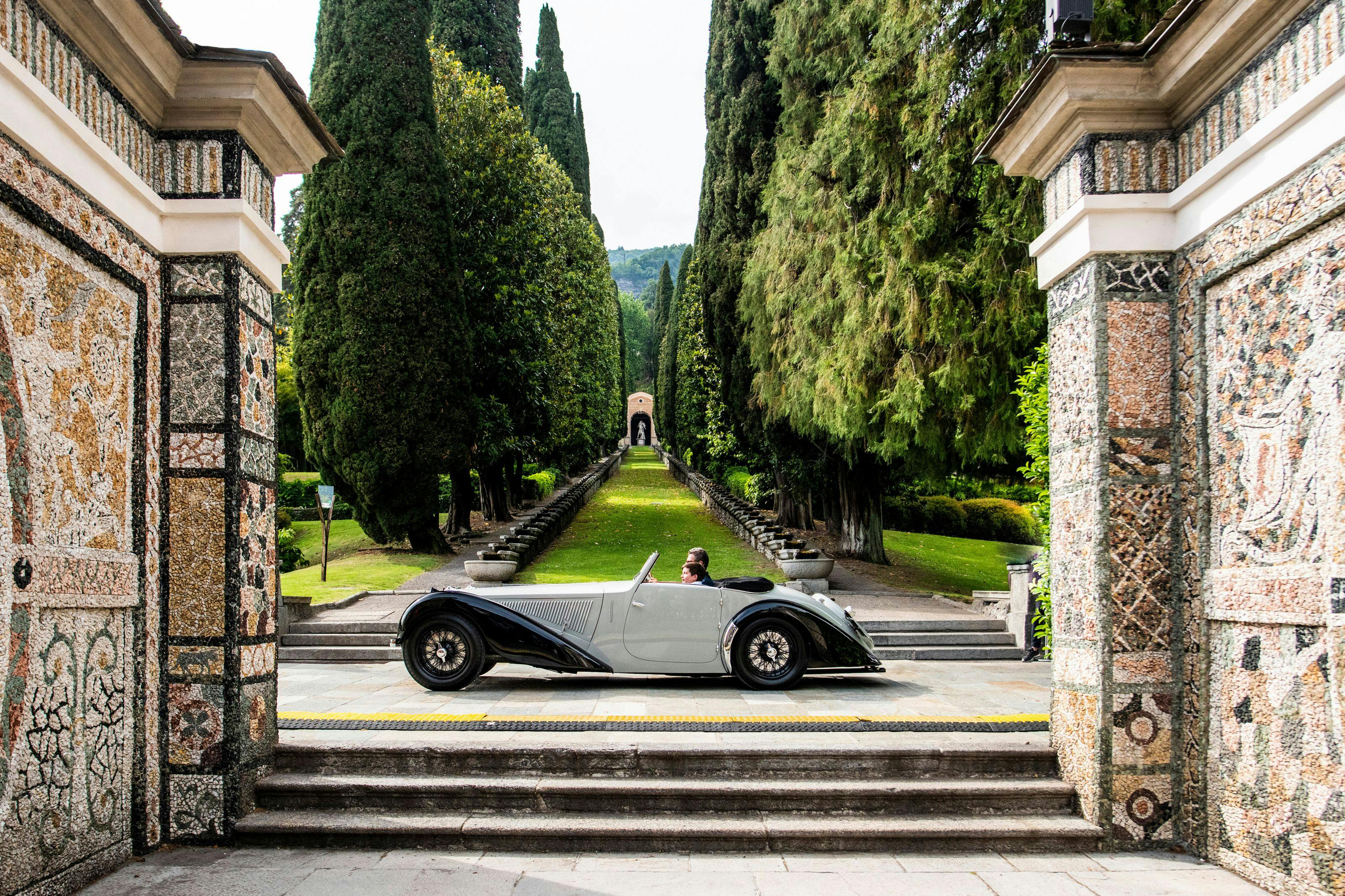 Bugatti wins several times at Concorso d’Eleganza with the ‘Best of Show’ award, the ‘Fiva Trophy’and the ‘Design award’