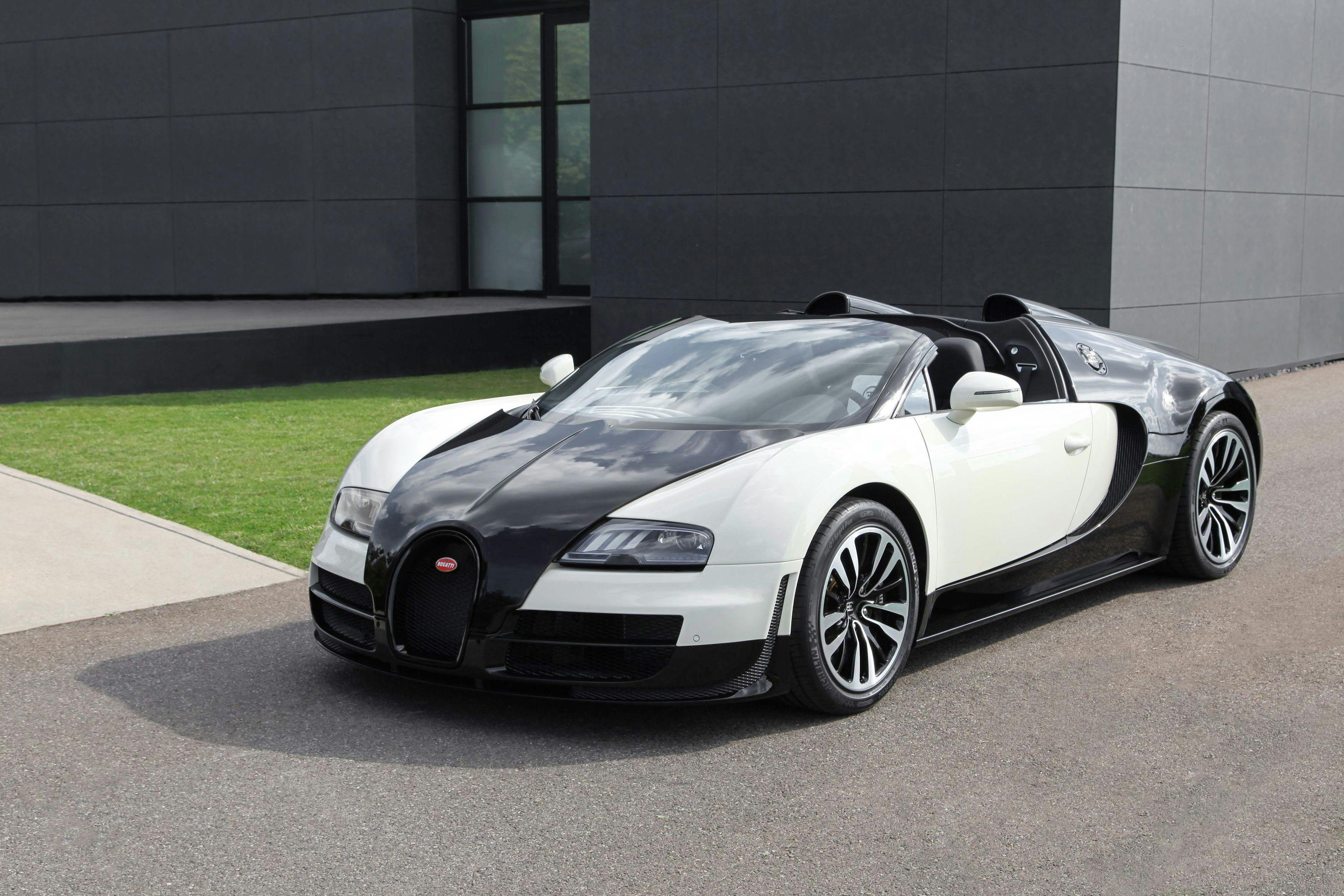 Qatar International Motor Show 2014: International show première for the Bugatti Veyron 16.4 Grand Sport Vitesse "Lang Lang"