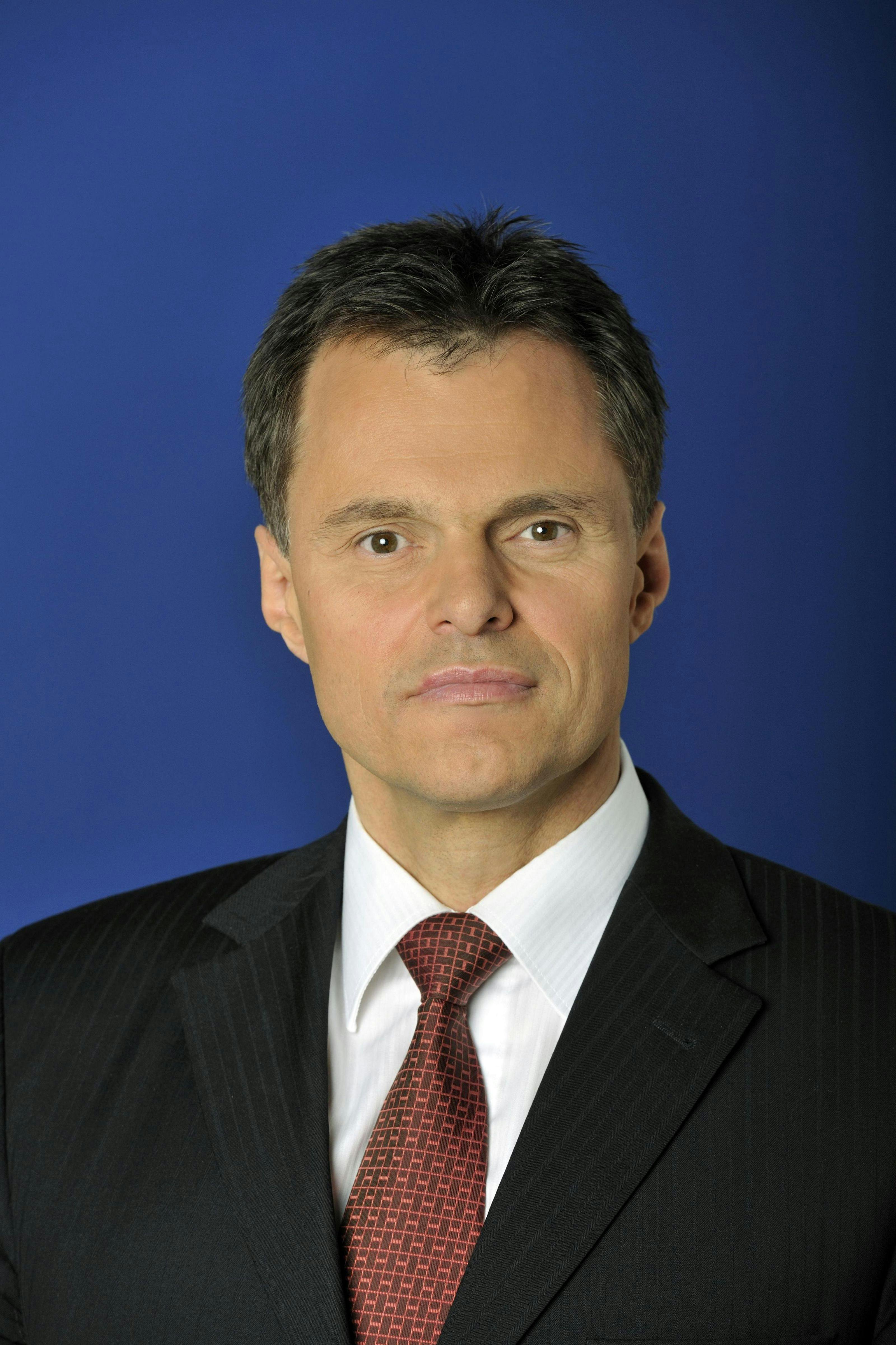 Wolfgang Schreiber zum Vorsitzenden der Geschäftsführung ernannt