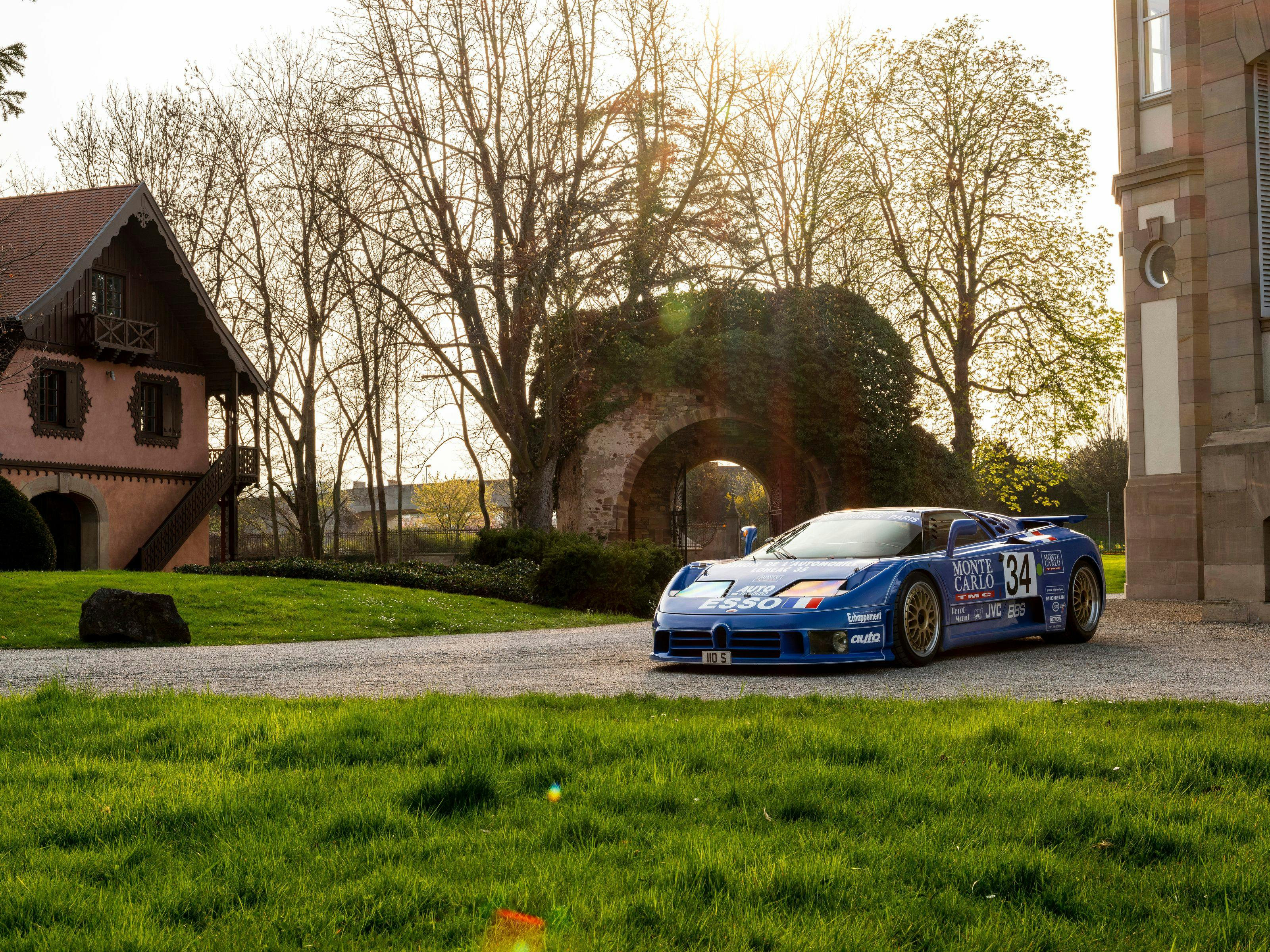 Bugatti Classic Cars – la valeur de l’EB110 et de la Veyron en augmentation