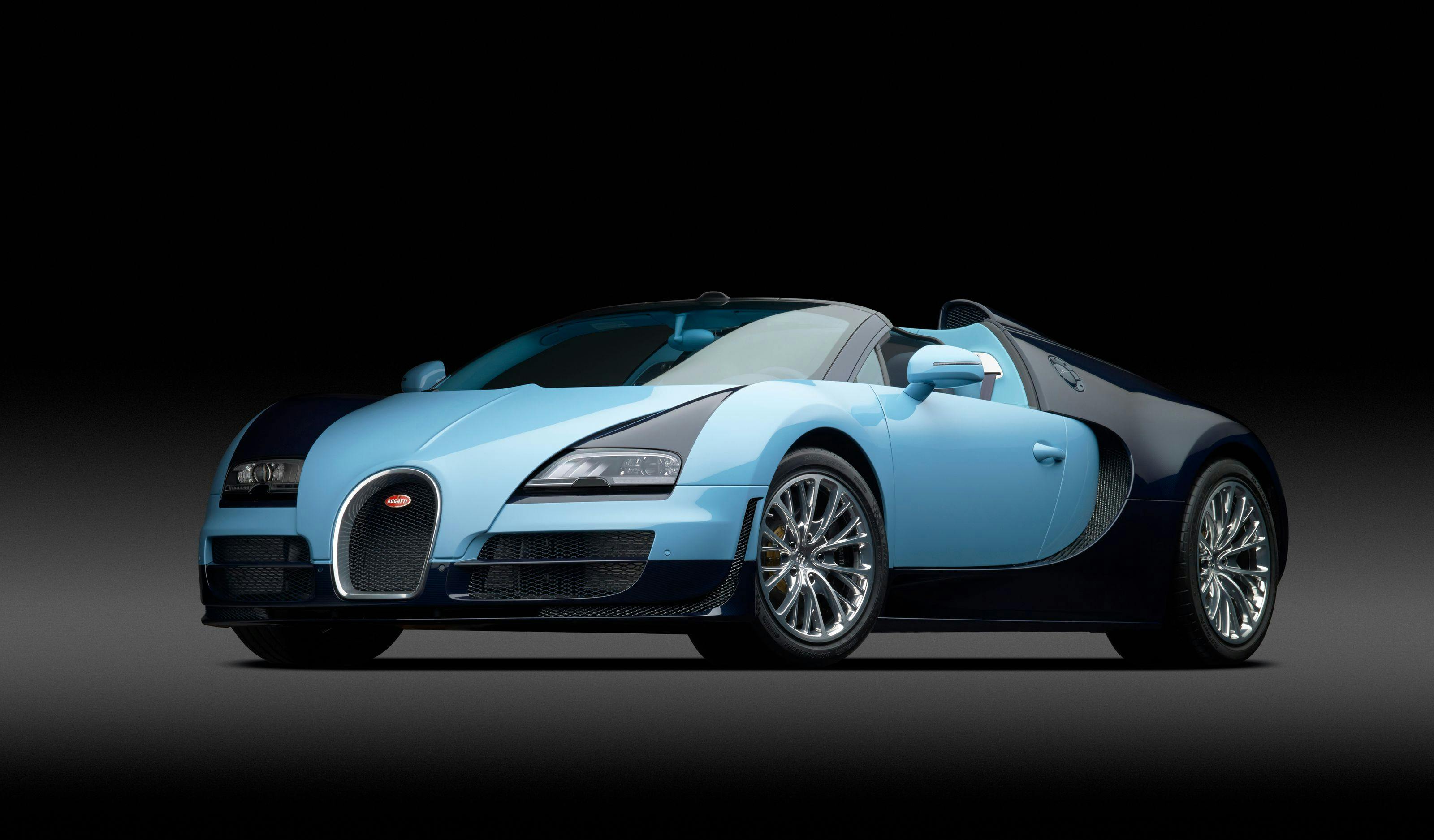 Pebble Beach: Bugatti celebrates the world premiere of its Legend "Jean-Pierre Wimille"